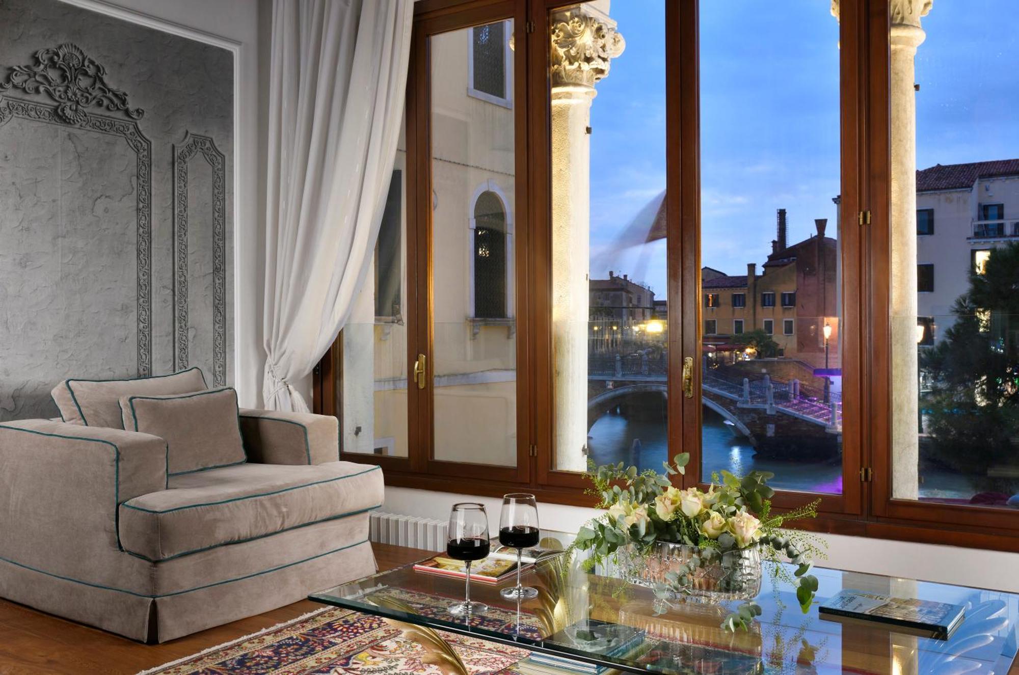 Swan Dolcevita Prestige Stay - Canal View & Exclusive Experience Venedig Exterior foto